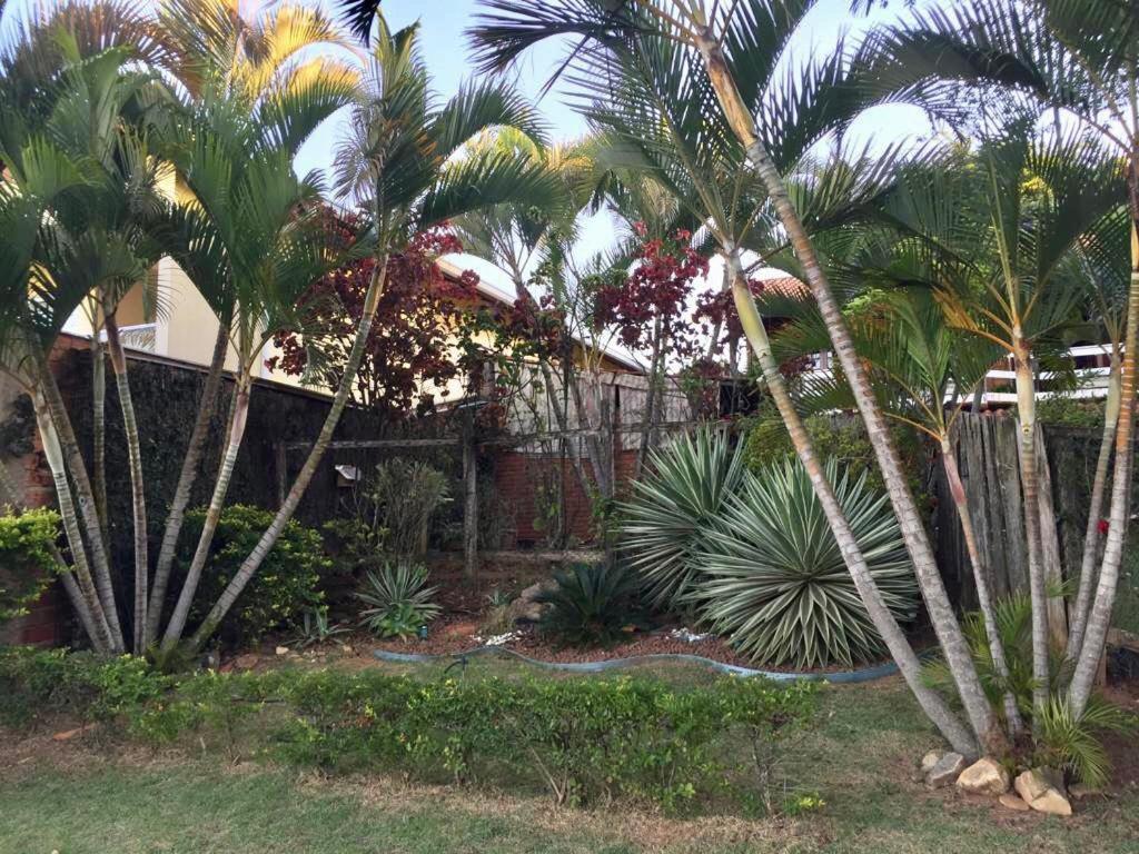 Confortavel Casa De Campo Em Condominio Fechado Águas de Lindóia Exteriör bild