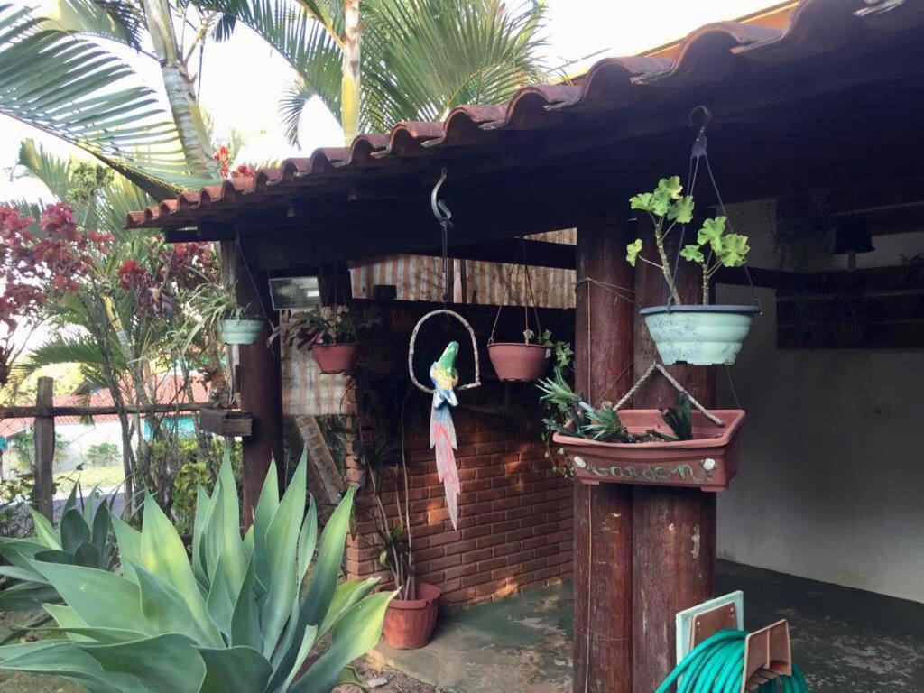 Confortavel Casa De Campo Em Condominio Fechado Águas de Lindóia Exteriör bild